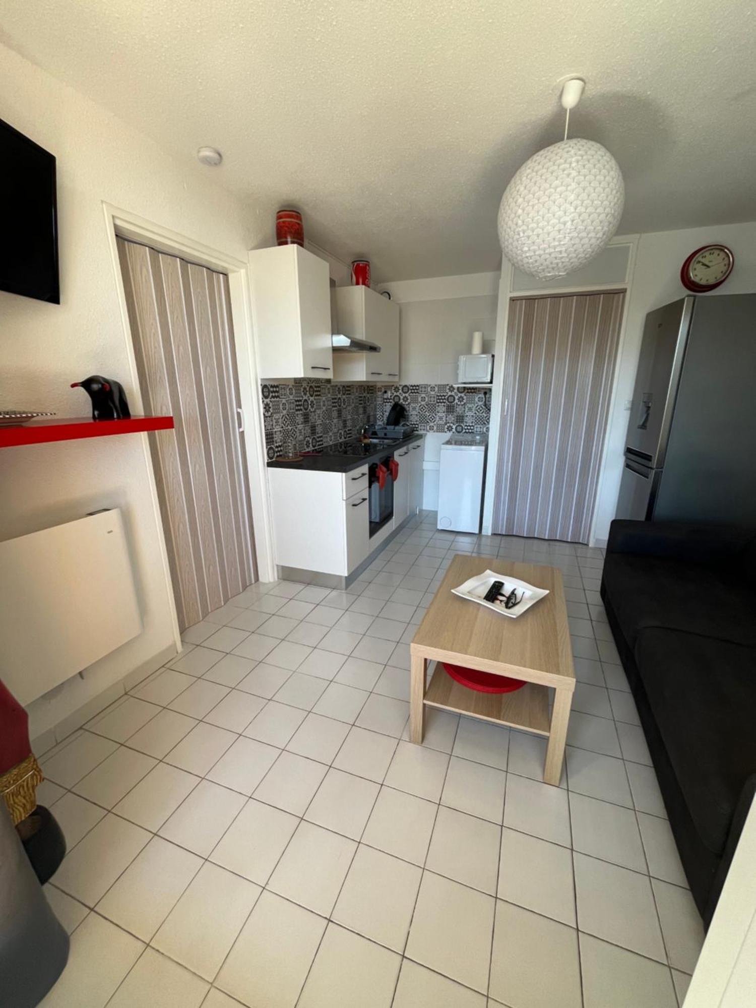Appartement 2 Pieces + Cabine, 6 Couchages Le Grau-du-Roi Exterior photo